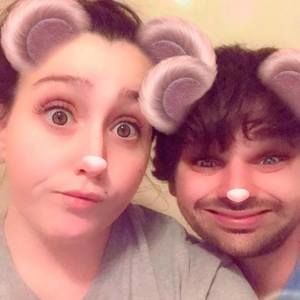 Meet your Posher, Leanna